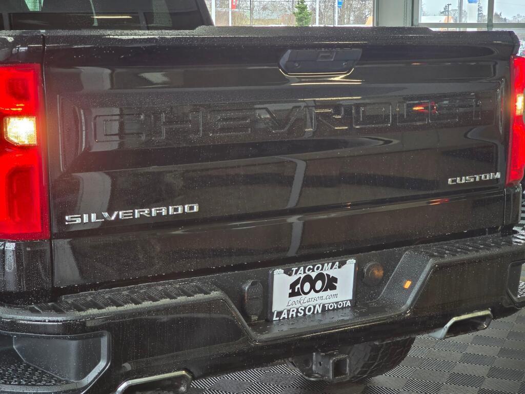 Used 2020 Chevrolet Silverado 1500 Custom Trail Boss w/ Custom Convenience Package image 12