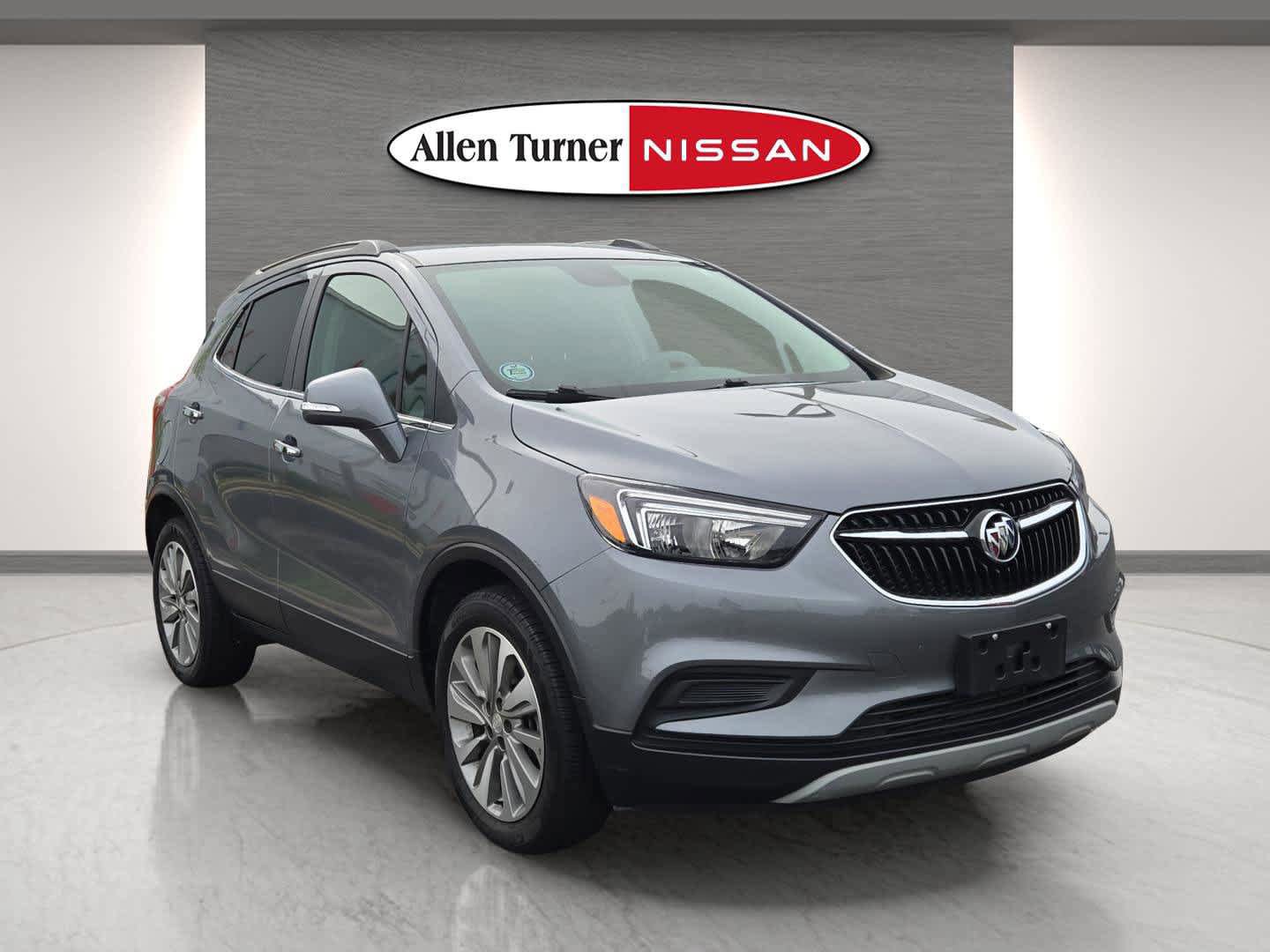 Used 2019 Buick Encore Preferred image 3