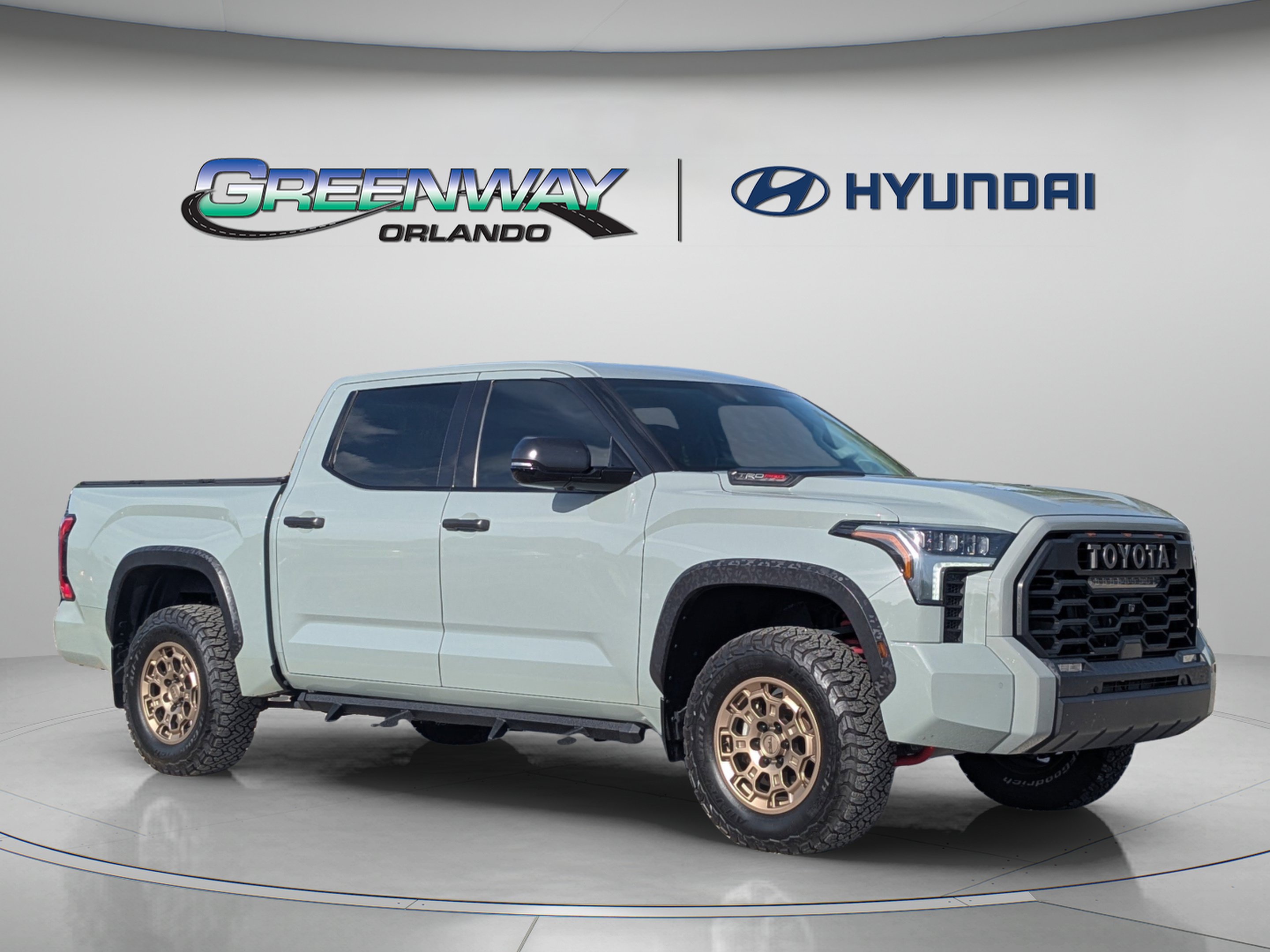 Used 2022 Toyota Tundra TRD Pro AWD/4WD image 2