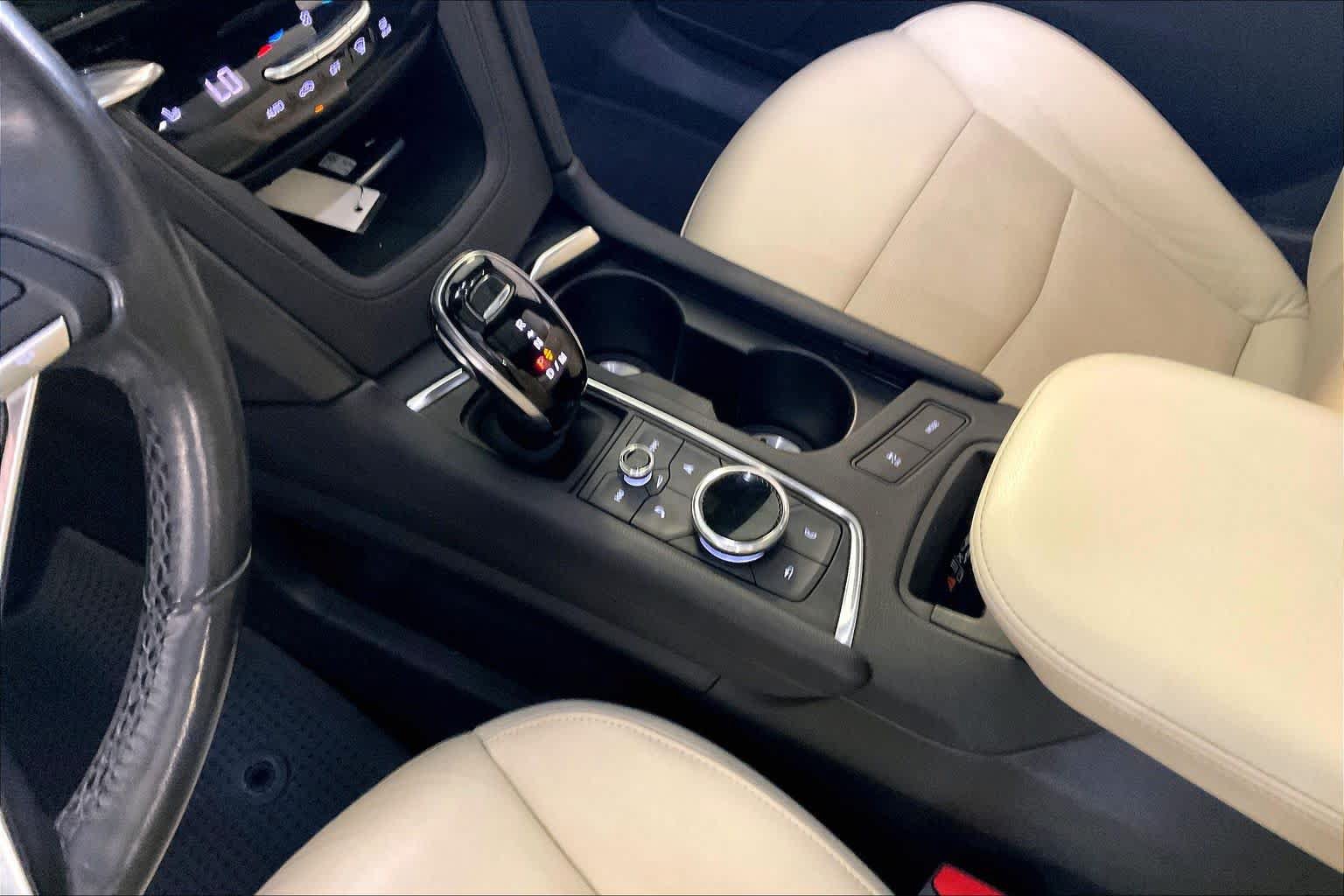 Used 2020 Cadillac XT6 Sport AWD/4WD image 15