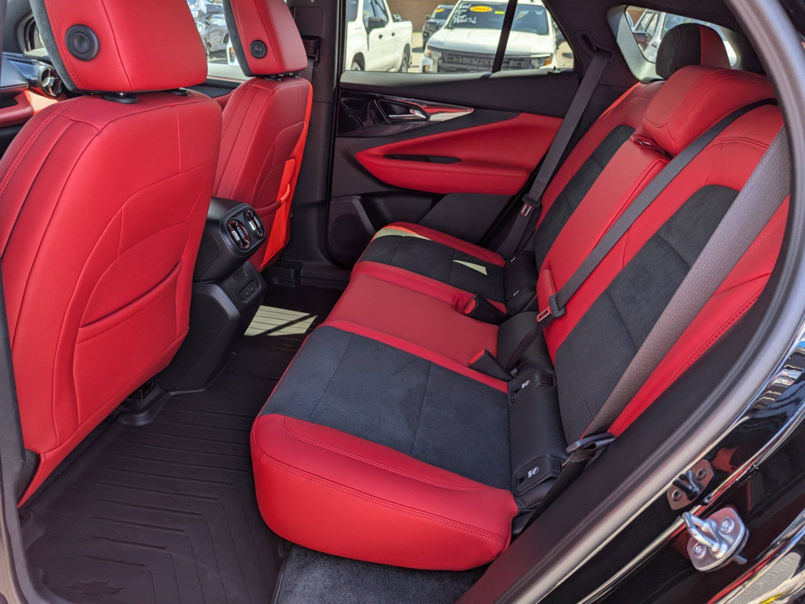 New 2024 Chevrolet Blazer EV RS RWD image 13