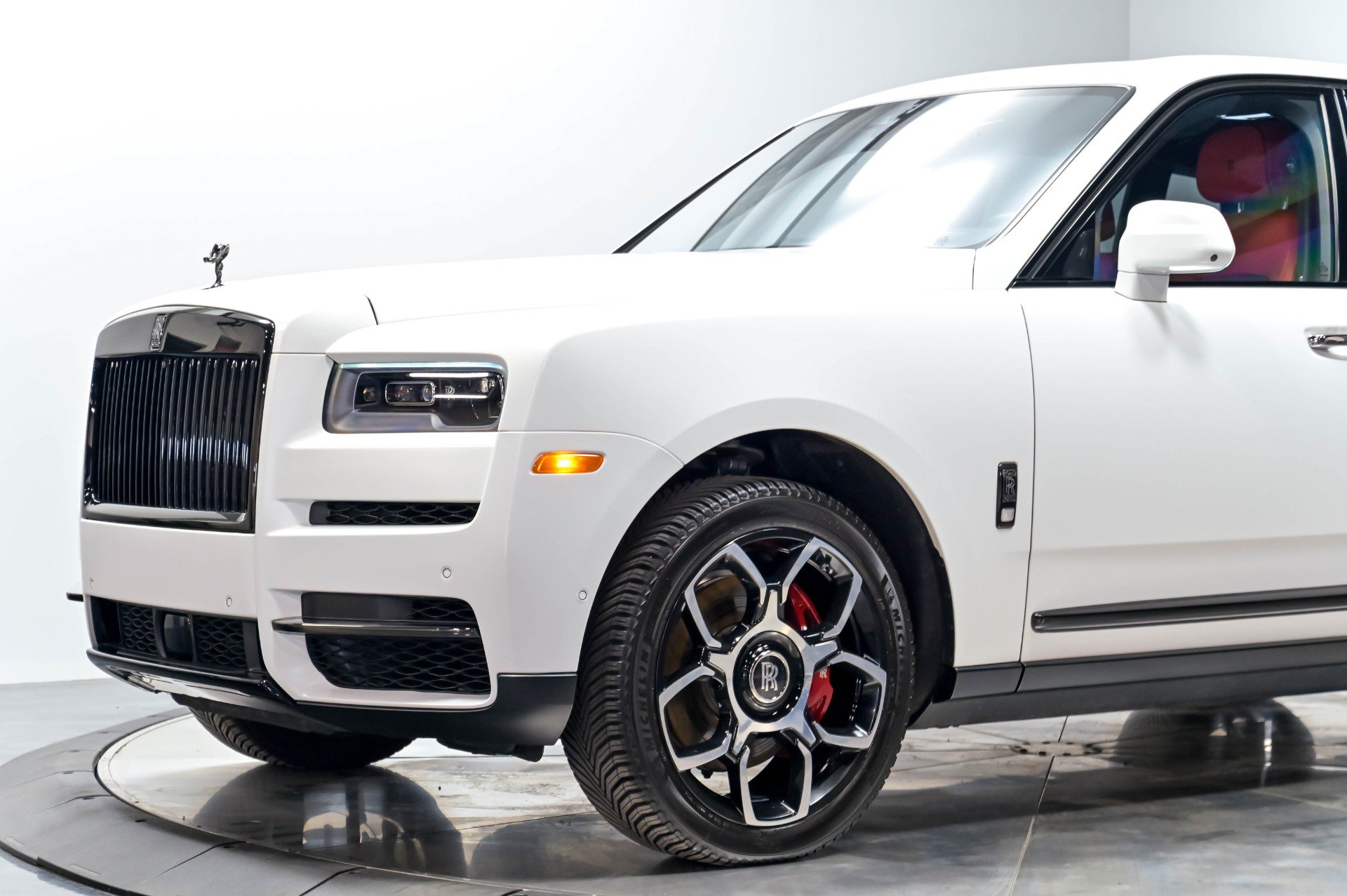 Used 2021 Rolls-Royce Cullinan Black Badge AWD/4WD image 5