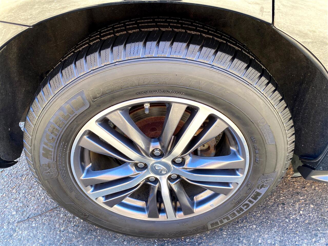 Used 2017 INFINITI QX60 FWD w/ Premium Plus Package image 17