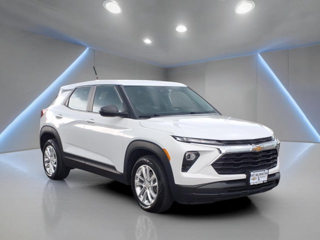 Used 2024 Chevrolet TrailBlazer LS w/ LS Confidence Package