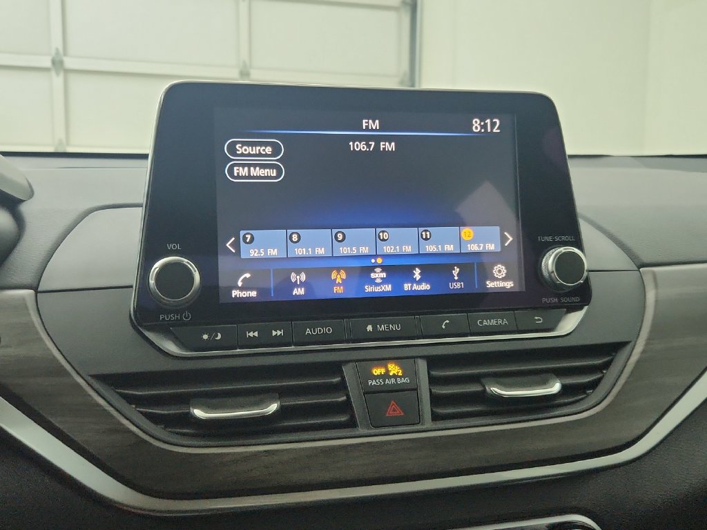 Used 2025 Nissan Altima 2.5 SV FWD image 26