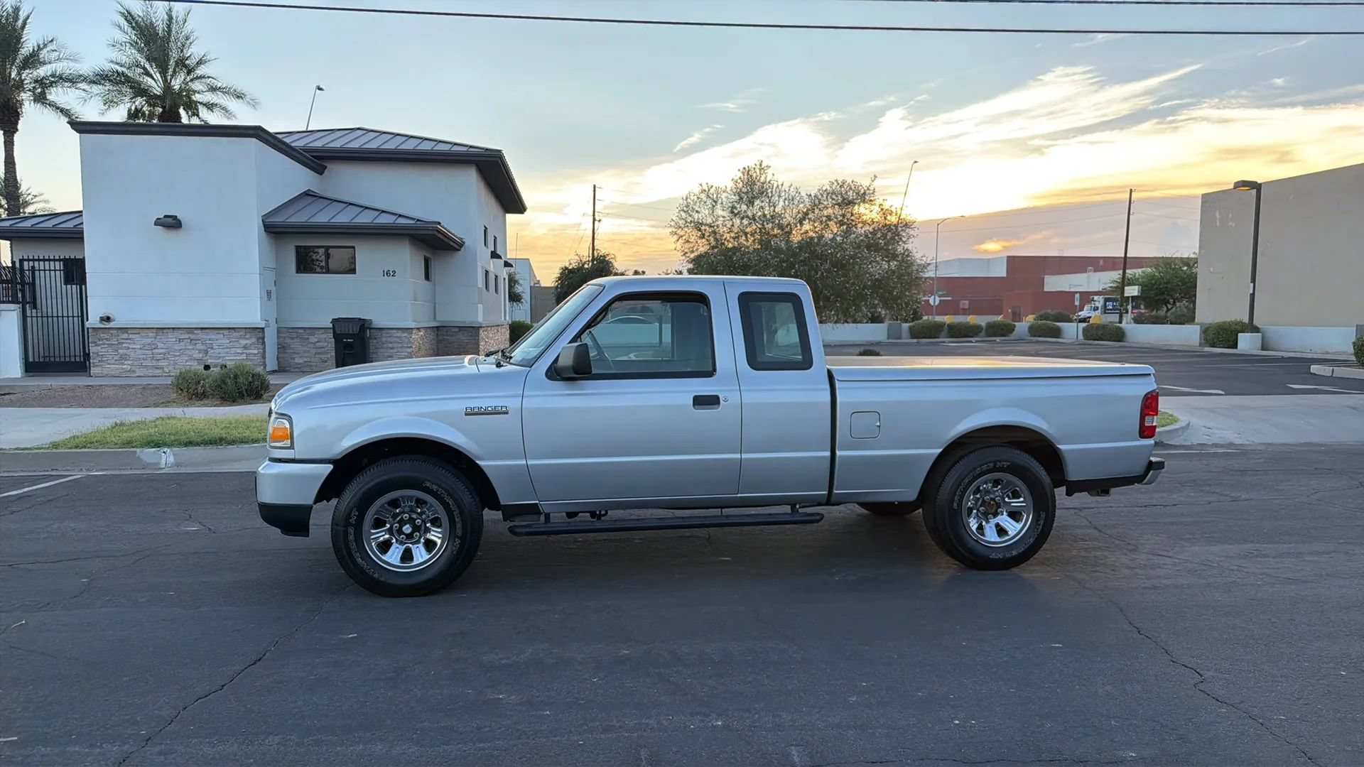 Used 2006 Ford Ranger STX RWD image 3
