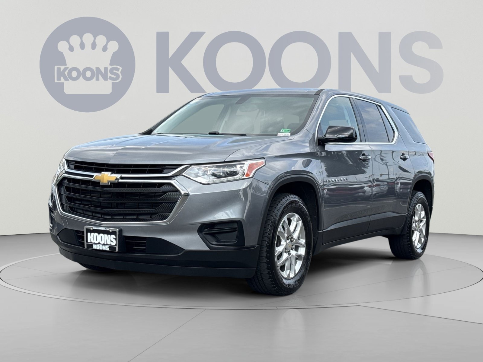Used 2019 Chevrolet Traverse LS FWD image 1