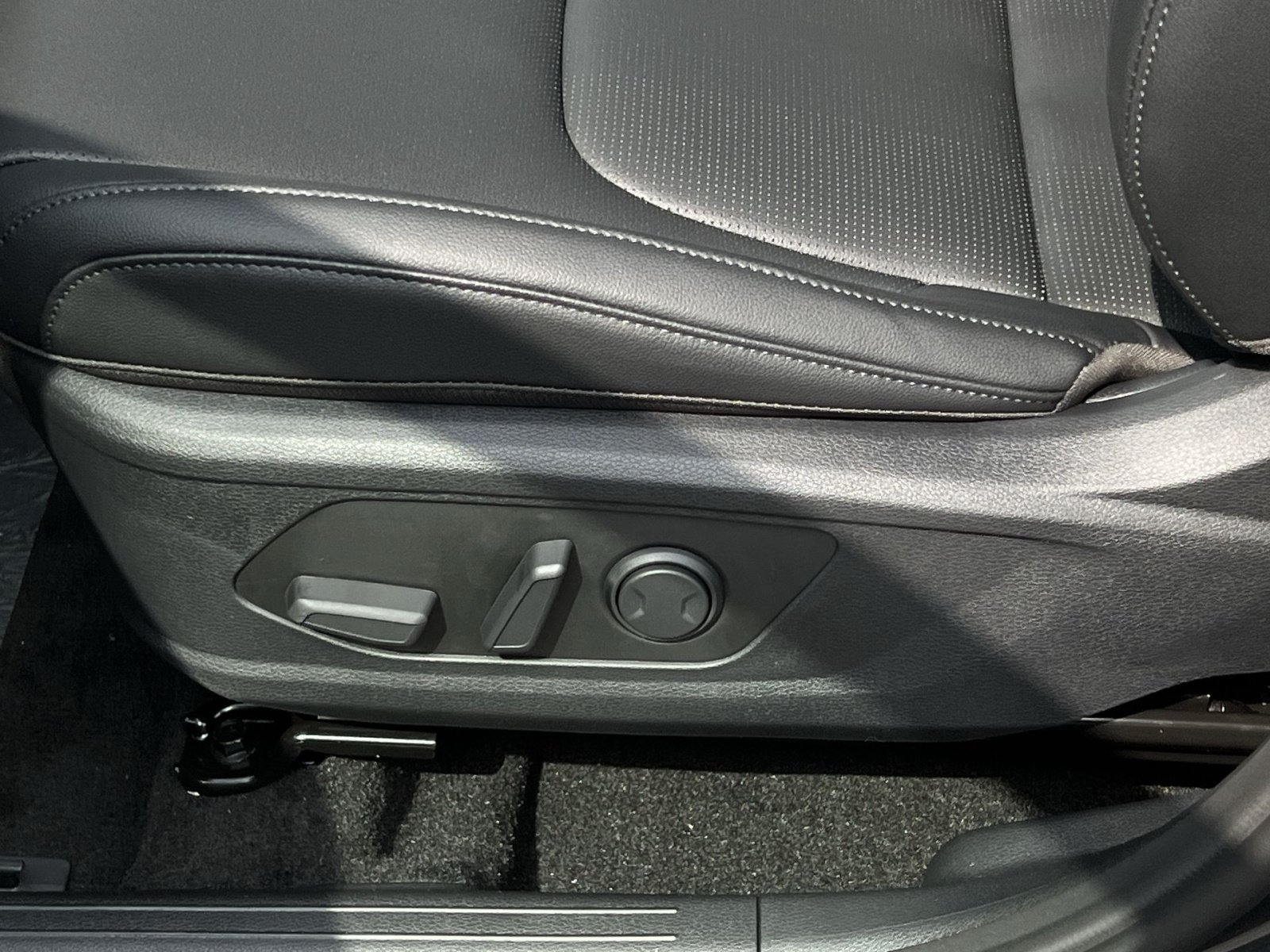 New 2026 Kia Sportage EX AWD/4WD image 19