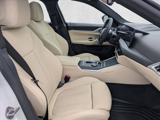 Used 2025 BMW i4 eDrive40 w/ M Sport Package RWD image 22