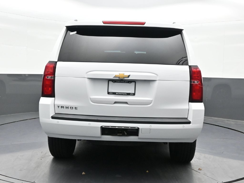 Used 2018 Chevrolet Tahoe LT w/ Luxury Package RWD image 4