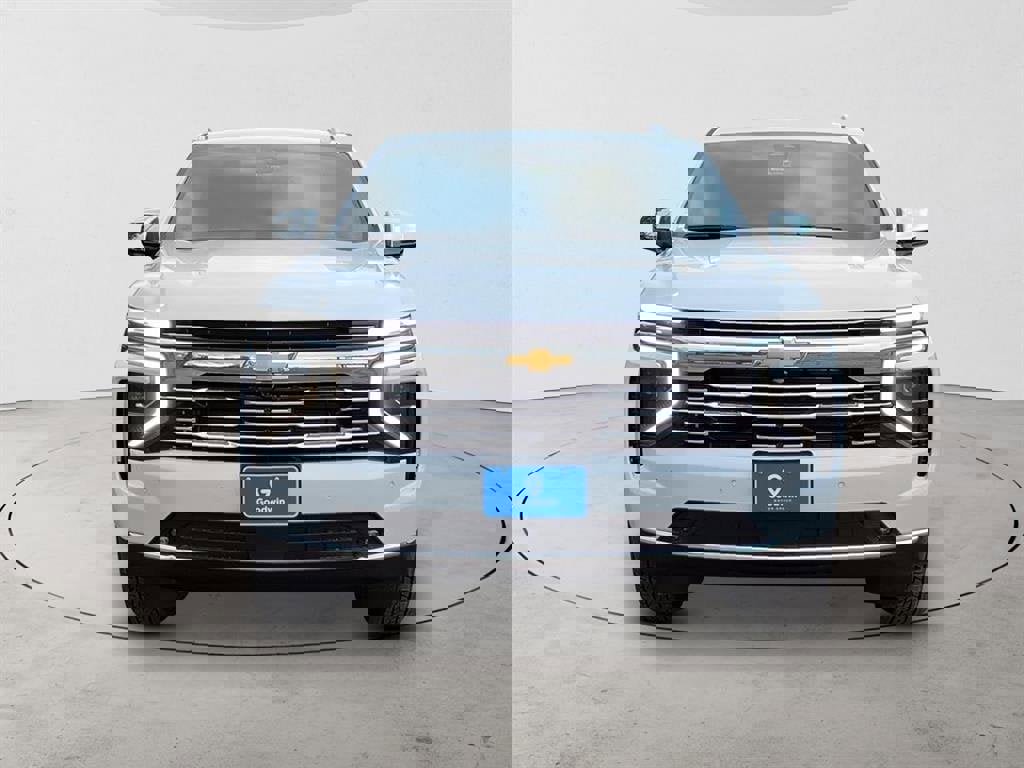 New 2026 Chevrolet Suburban Premier image 2
