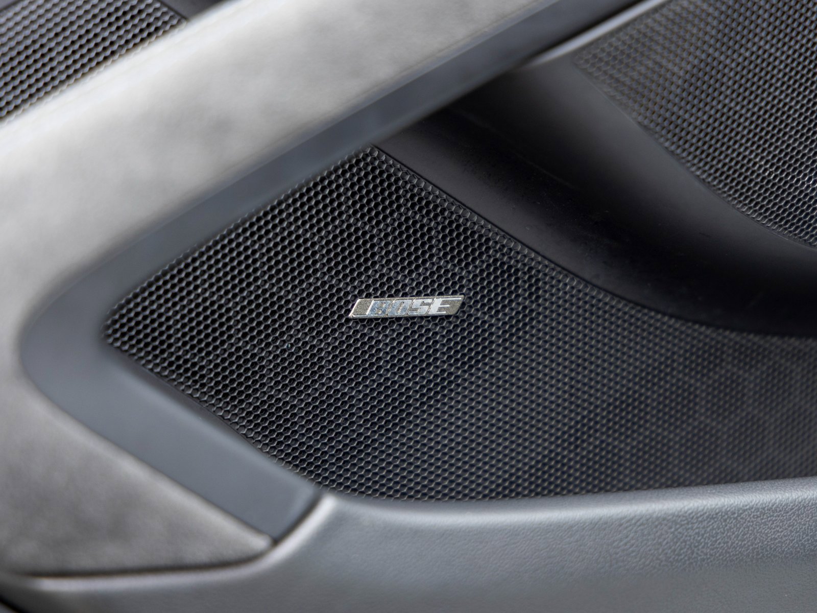 Used 2023 Porsche 718 Cayman GT4 RS image 34