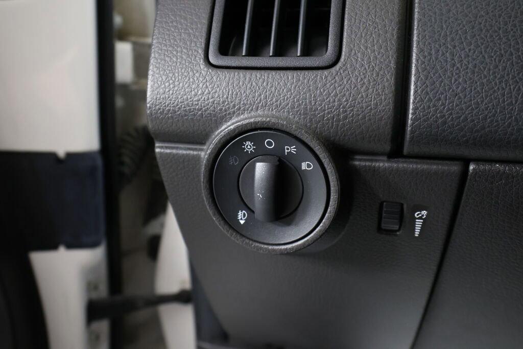 Used 2010 Ford Edge Limited FWD image 32