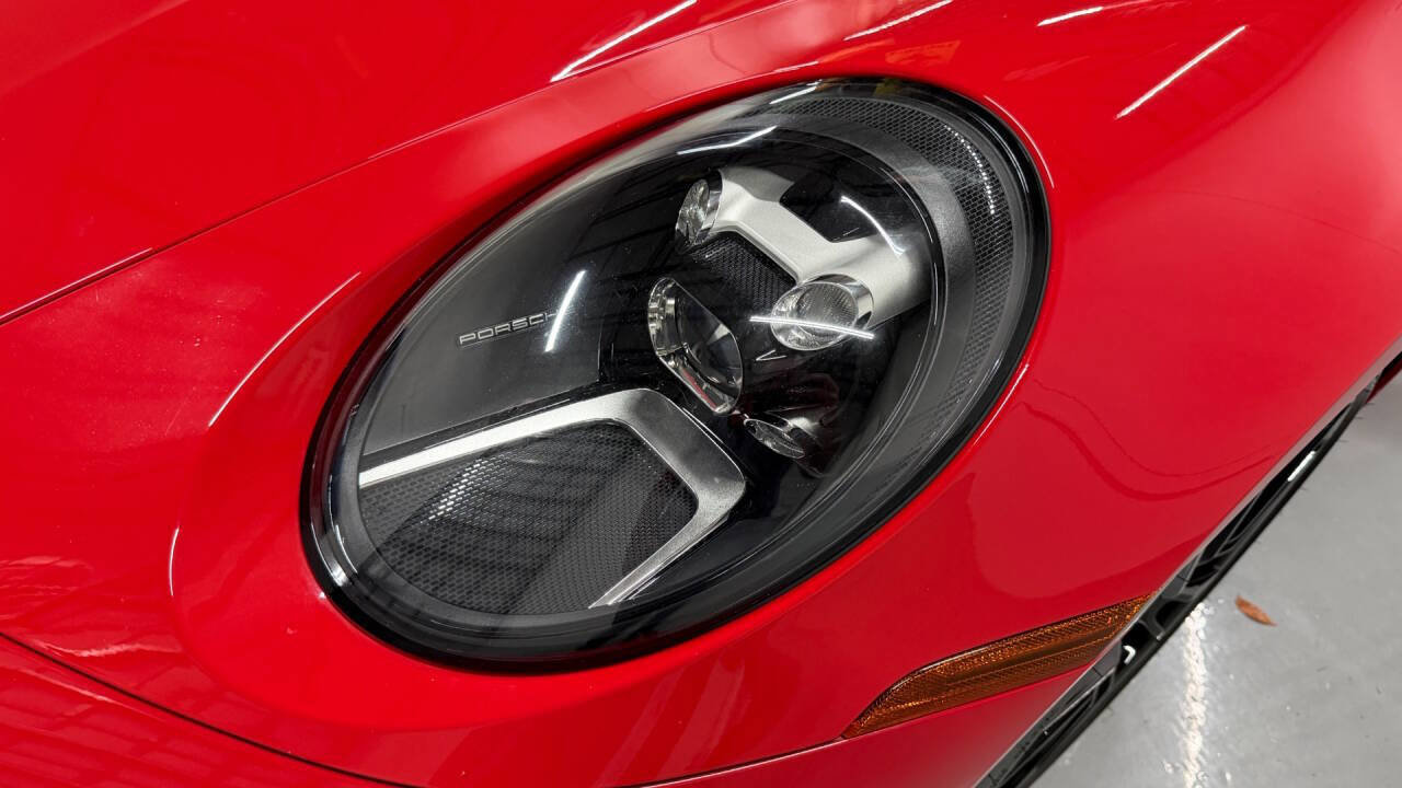 Used 2023 Porsche 911 Carrera image 35