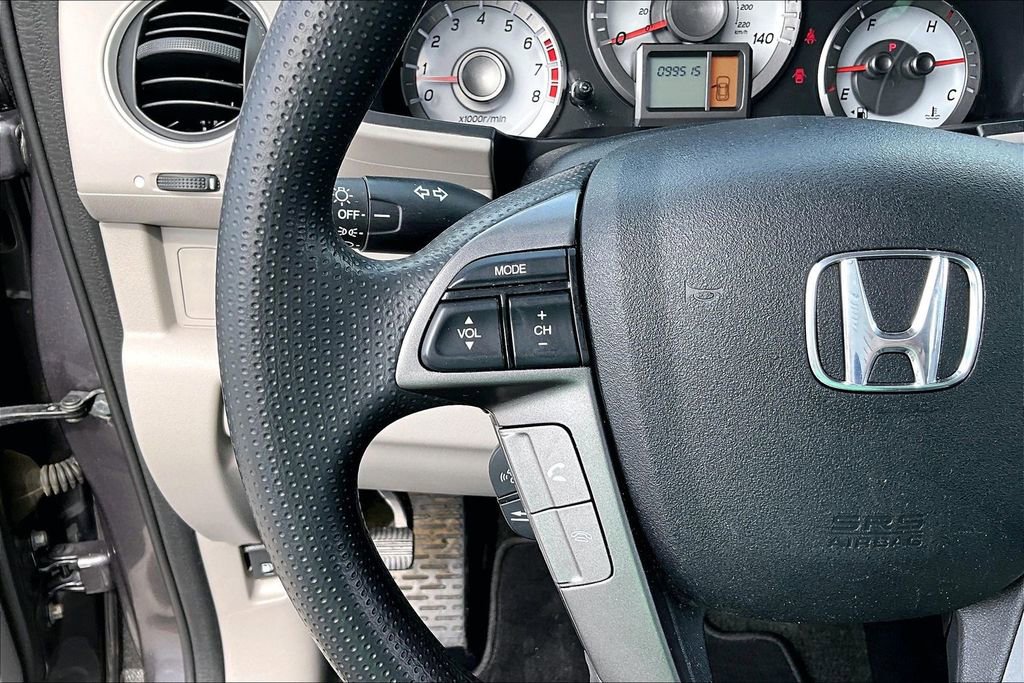 Used 2015 Honda Pilot LX image 11