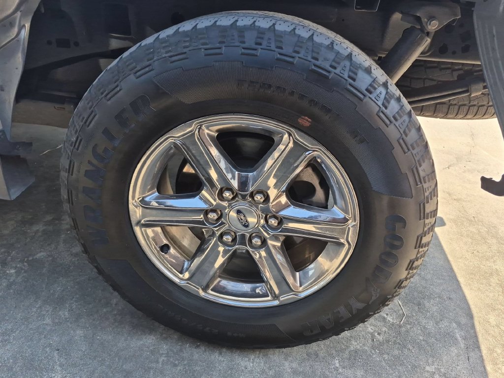 Used 2025 Ford F150 XLT w/ Equipment Group 301A Standard AWD/4WD image 13
