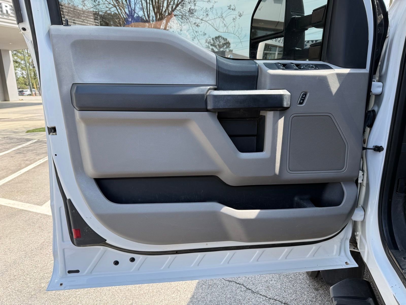 Used 2017 Ford F450 XL w/ Power Equipment Group RWD image 15