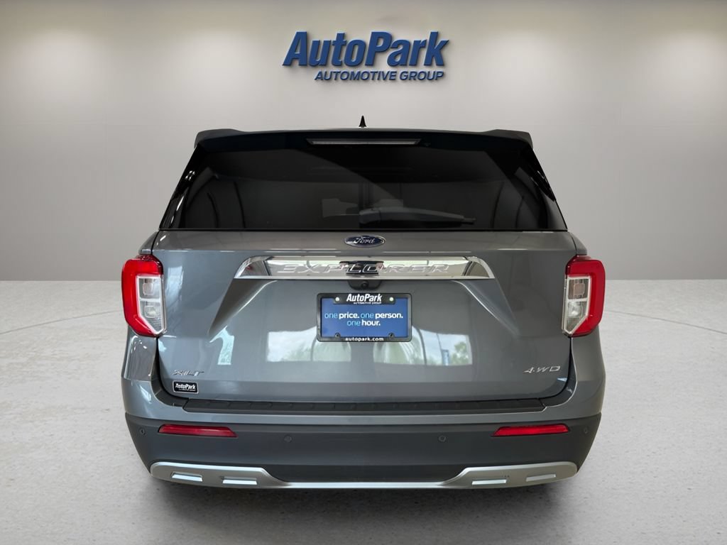 Certified 2023 Ford Explorer XLT w/ Equipment Group 202A AWD/4WD image 6