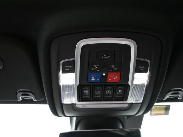 Used 2021 RAM 1500 Limited image 32