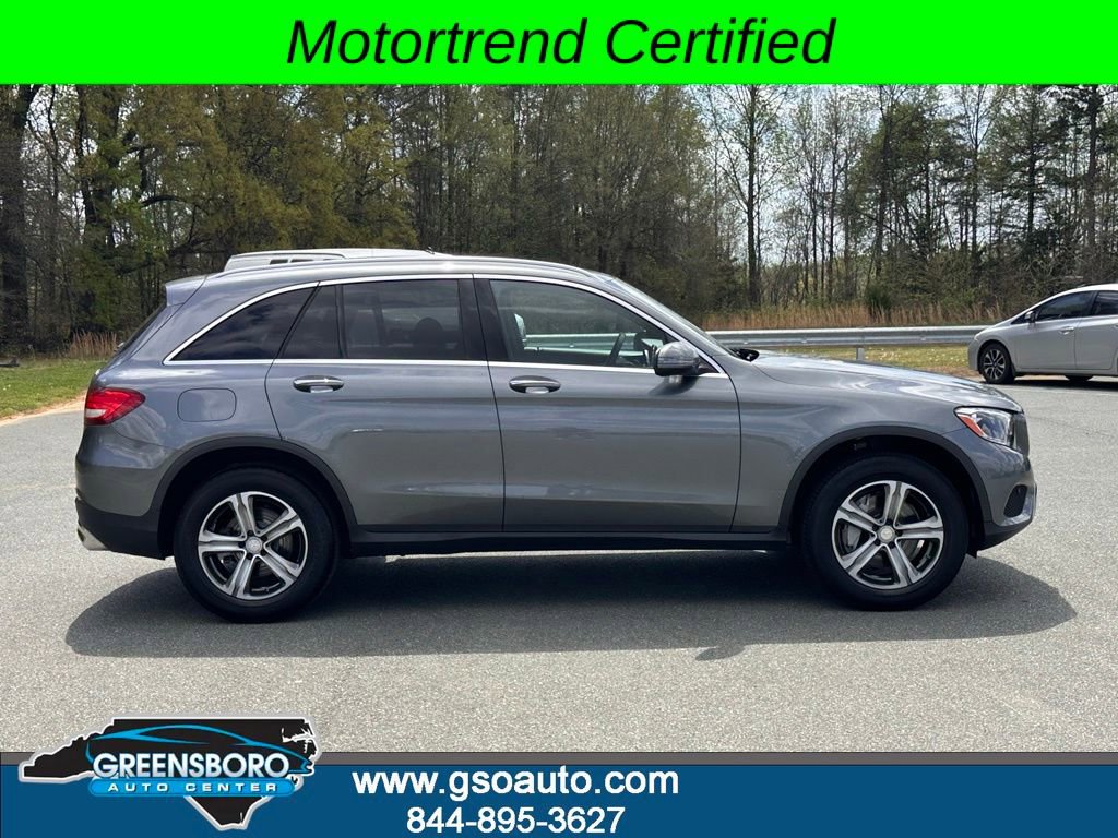 Used 2017 Mercedes-Benz GLC 300 4MATIC w/ Premium 1 Package image 9