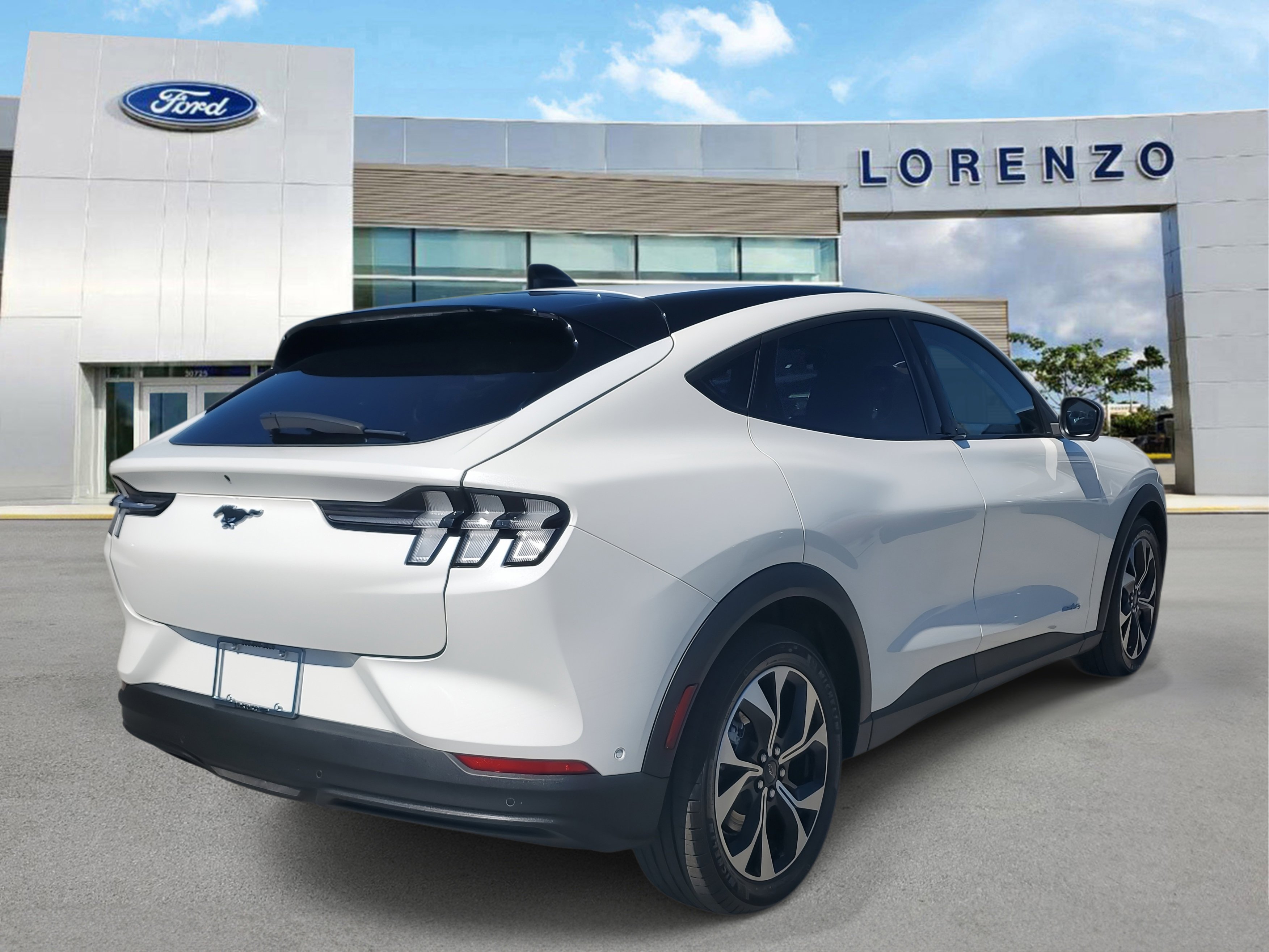 Used 2024 Ford Mustang Mach-E Select w/ Comfort Package Lite image 5