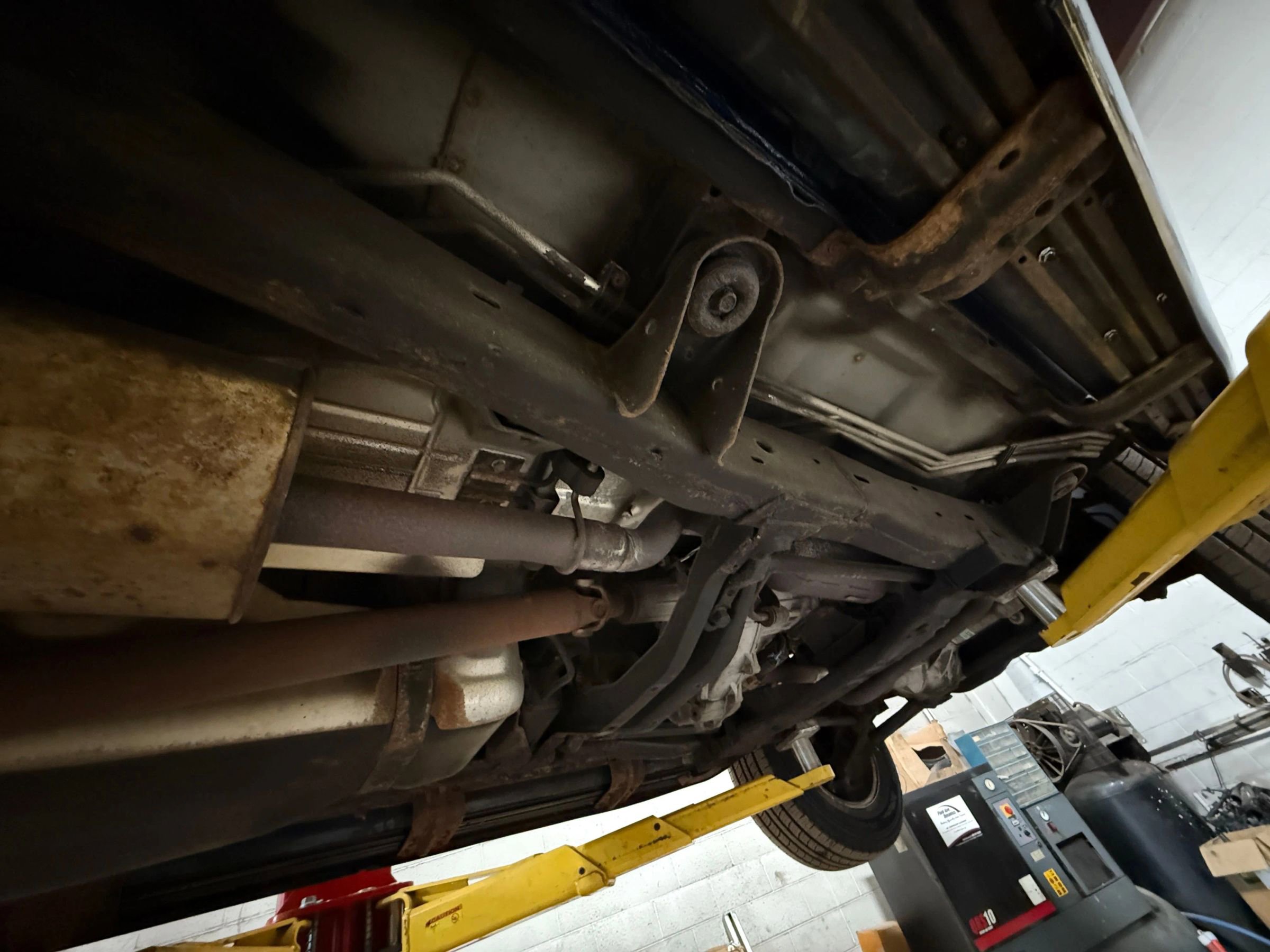 Used 2001 Dodge Durango R/T image 75