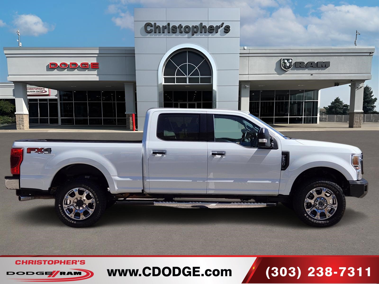 Used 2022 Ford F250 Lariat w/ Lariat Ultimate Package AWD/4WD image 2