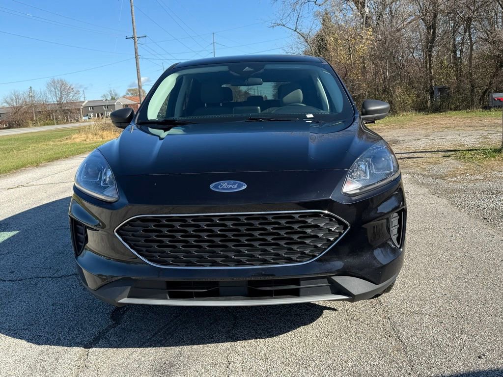 Used 2022 Ford Escape SE w/ Cold Weather Package image 7