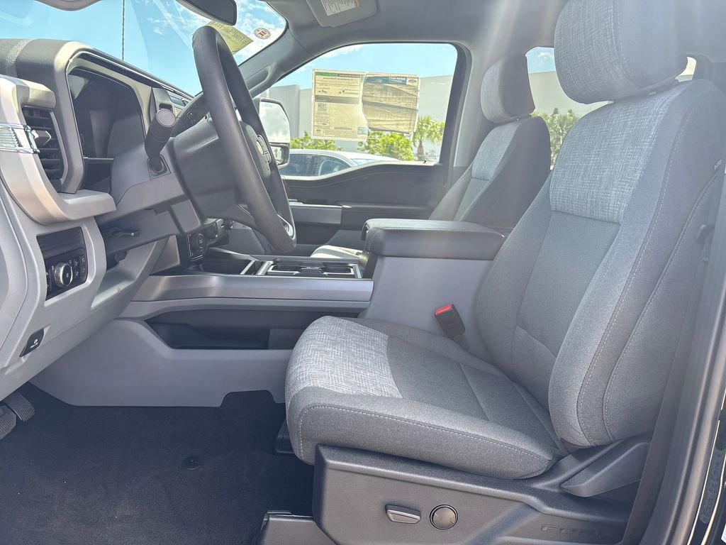 New 2026 Ford F250 XLT w/ XLT Premium Package AWD/4WD image 21