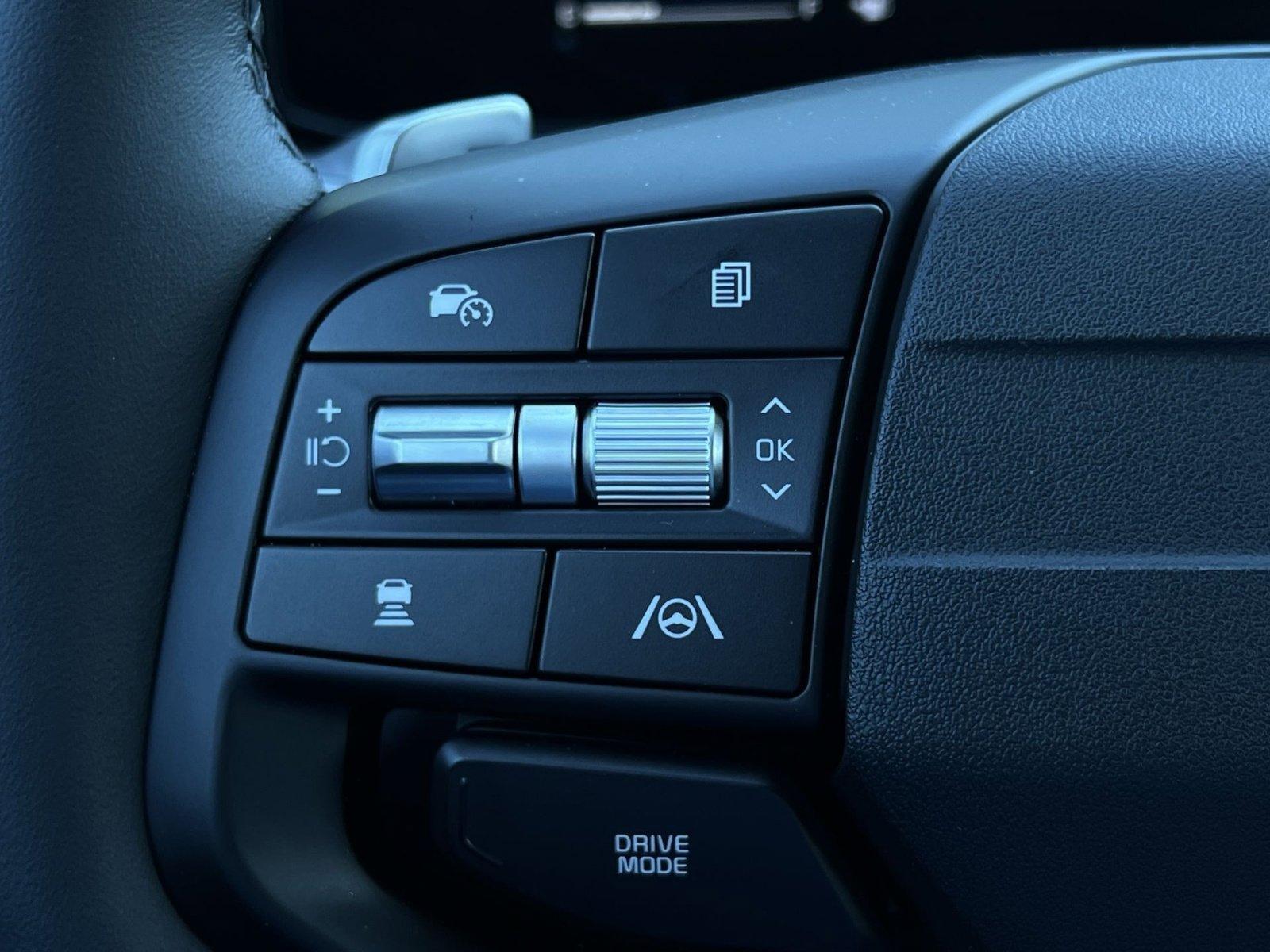 New 2026 Kia Sportage EX AWD/4WD image 28