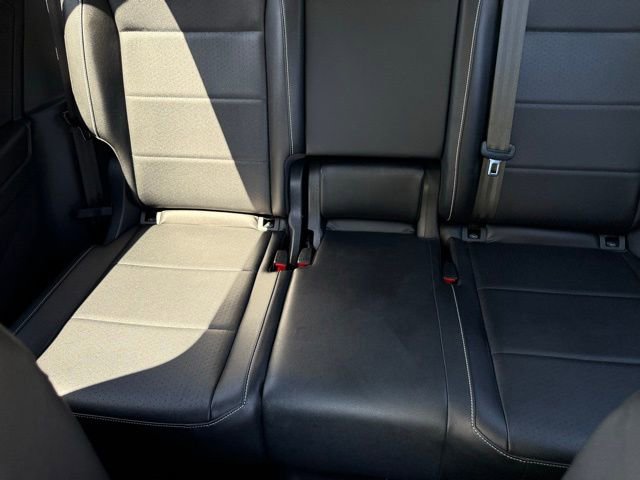 Used 2021 Volkswagen Tiguan SE R-Line AWD/4WD image 45