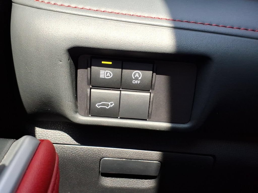 Used 2023 Toyota Highlander XSE FWD image 19