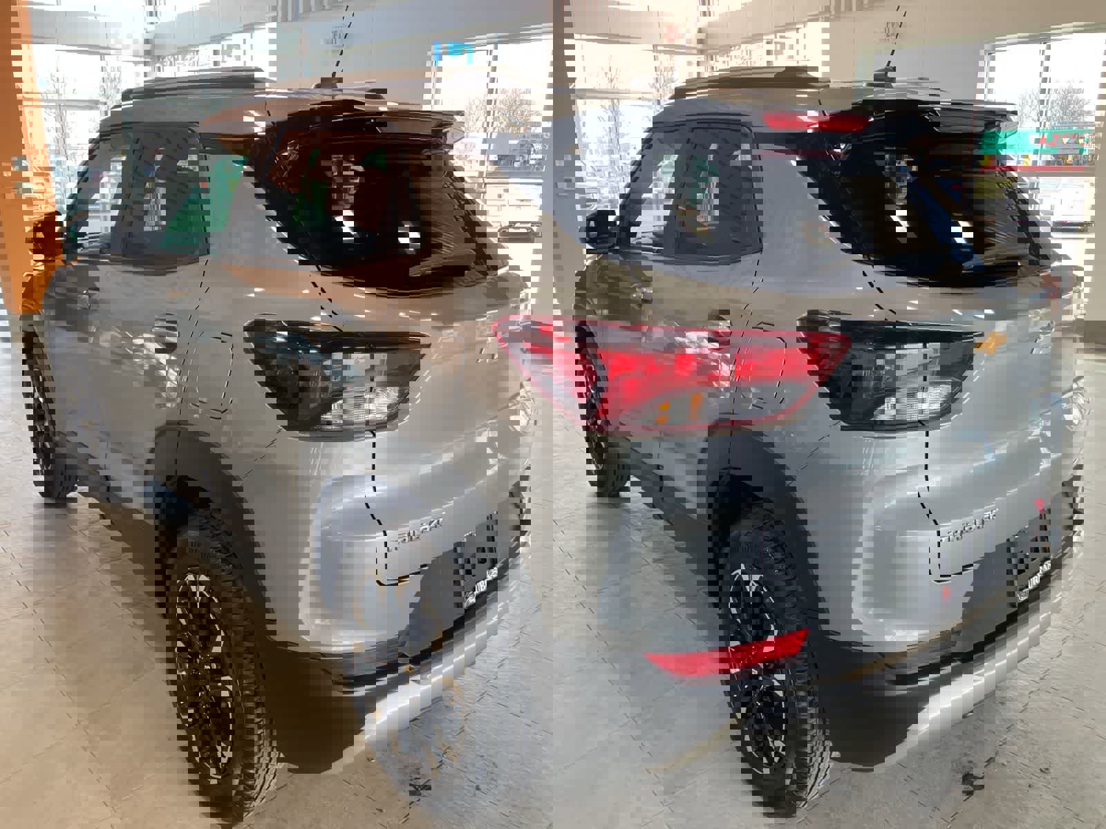 Used 2023 Chevrolet TrailBlazer LT image 7