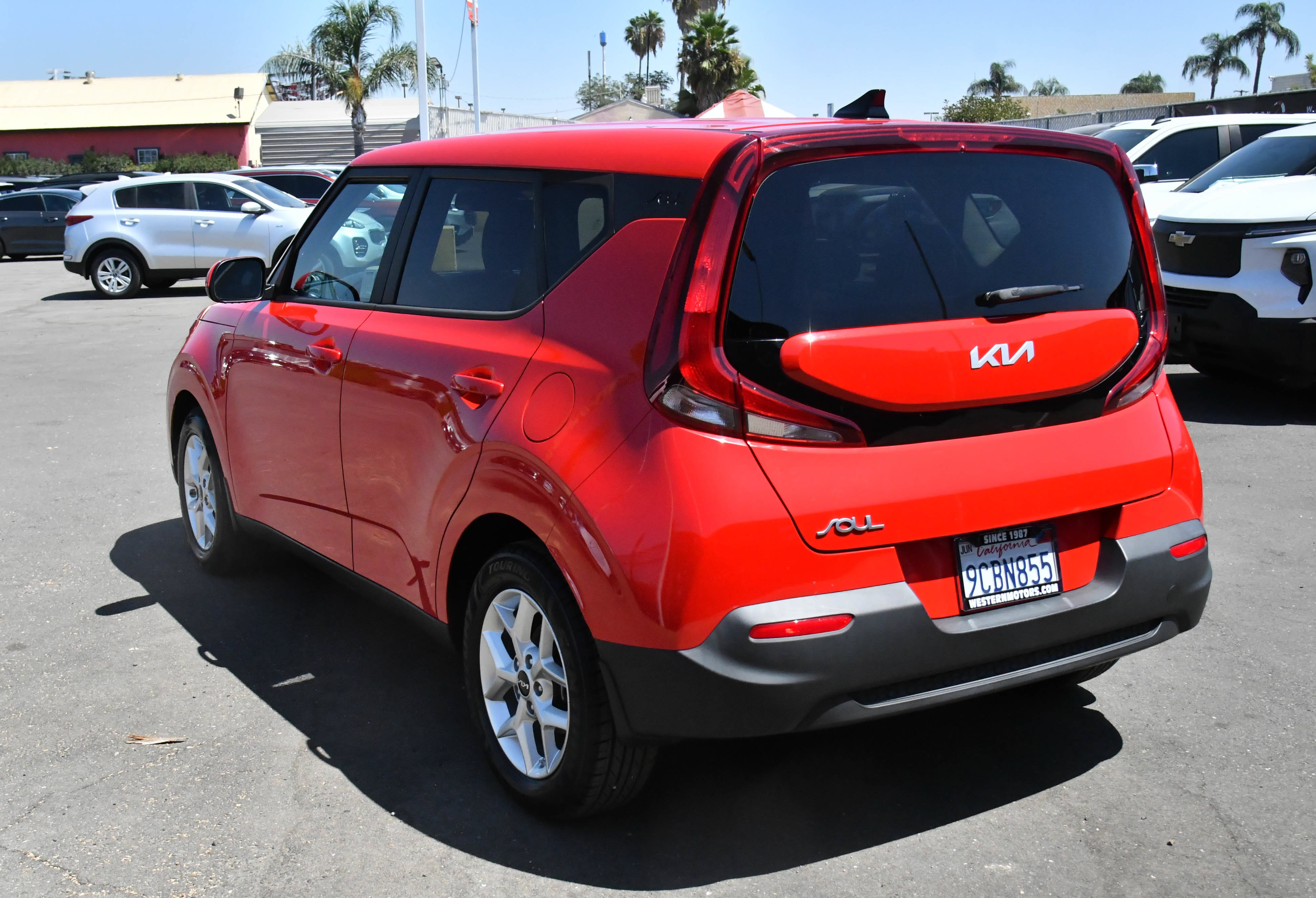 Used 2022 Kia Soul LX w/ Technology Package FWD image 6