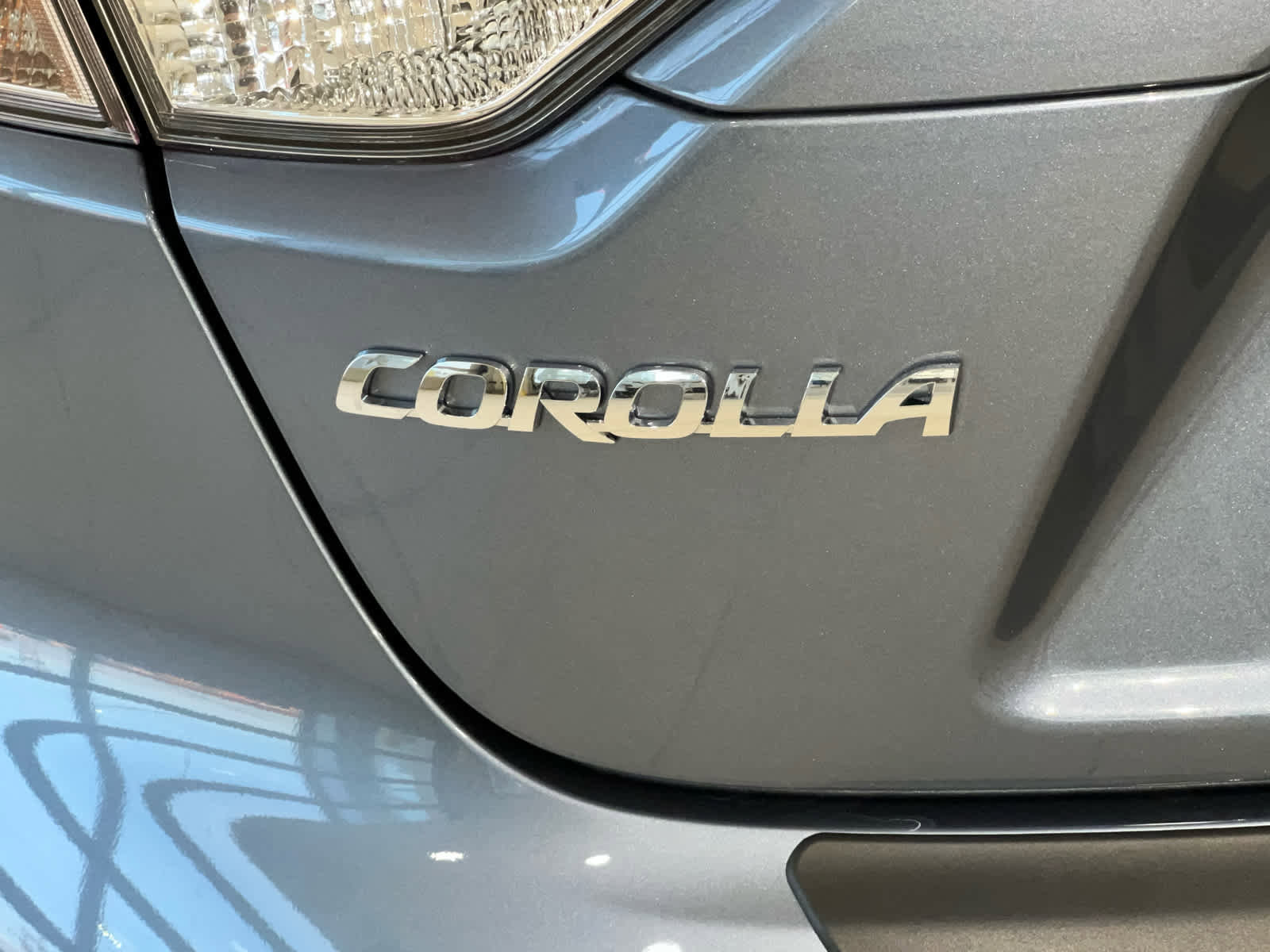 New 2026 Toyota Corolla LE w/ LE Premium Package FWD image 7