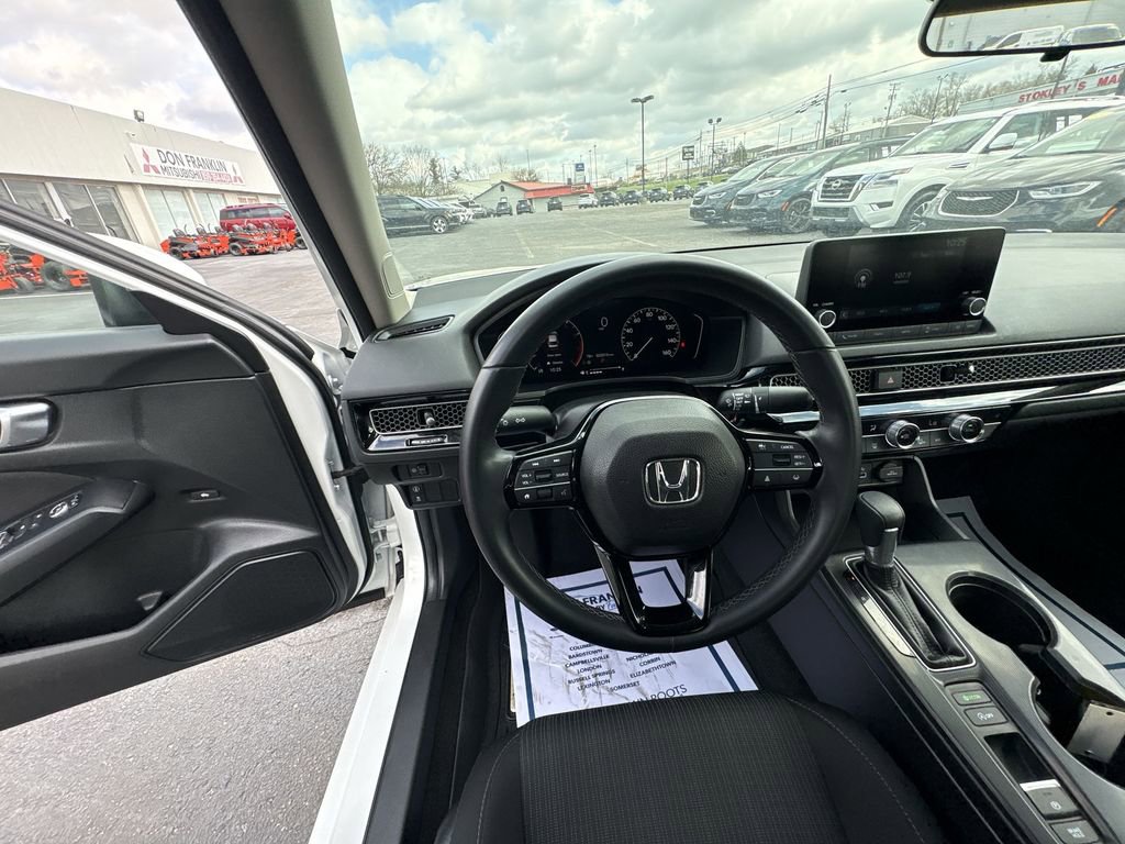 Used 2024 Honda Civic EX image 11