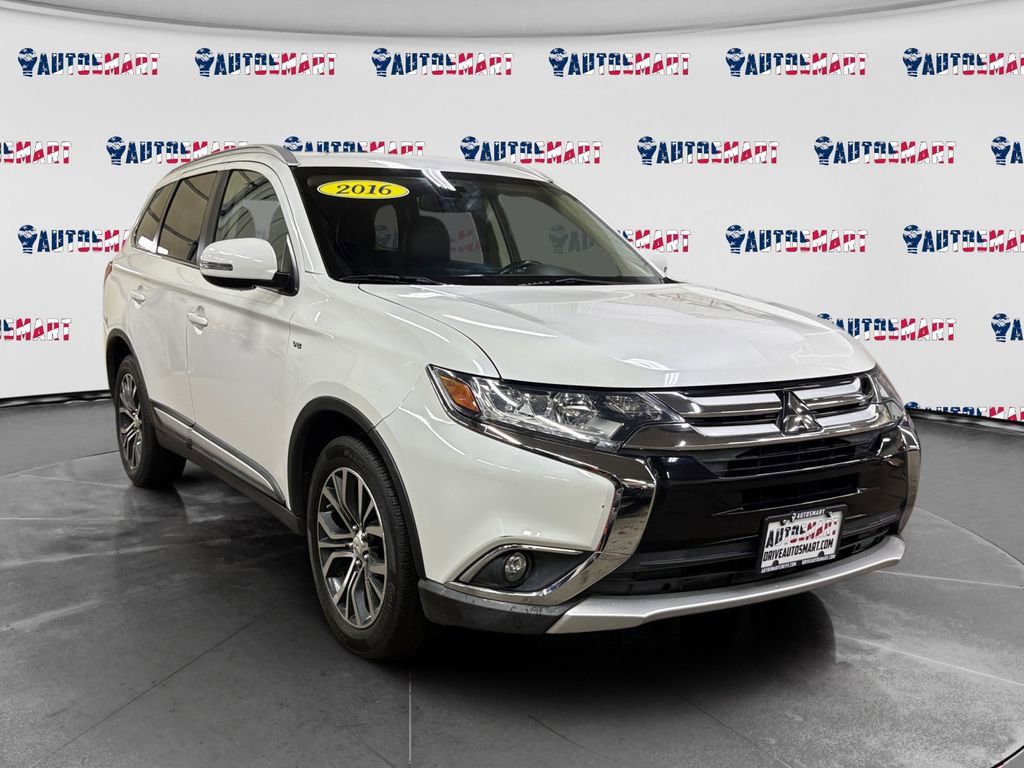 Used 2016 Mitsubishi Outlander GT image 7