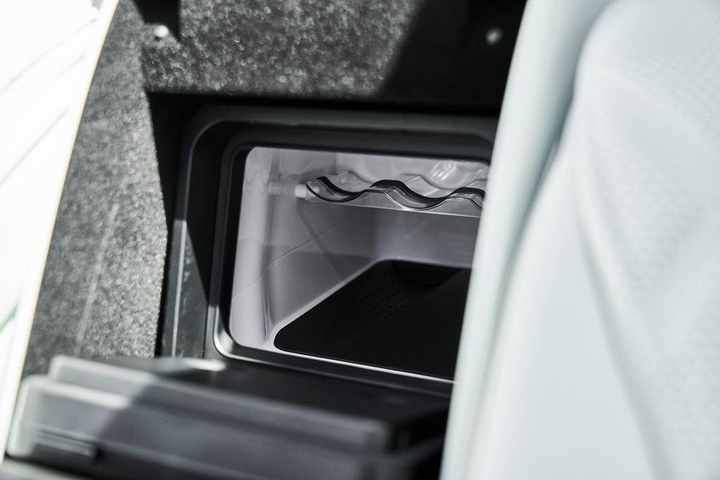 Used 2024 Mercedes-Benz Maybach EQS 680 4MATIC image 63