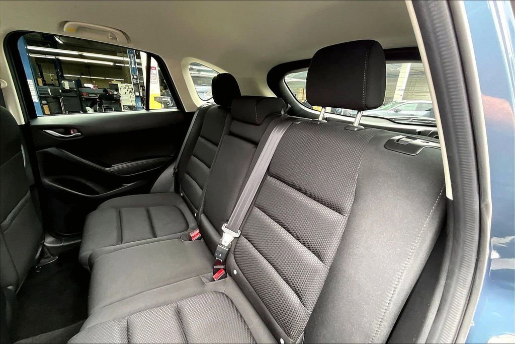Used 2016 MAZDA CX-5 Touring FWD image 15