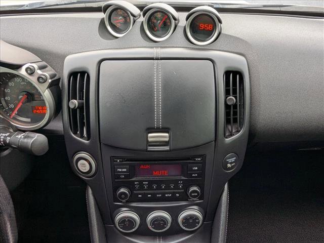 Used 2020 Nissan 370Z Coupe image 11