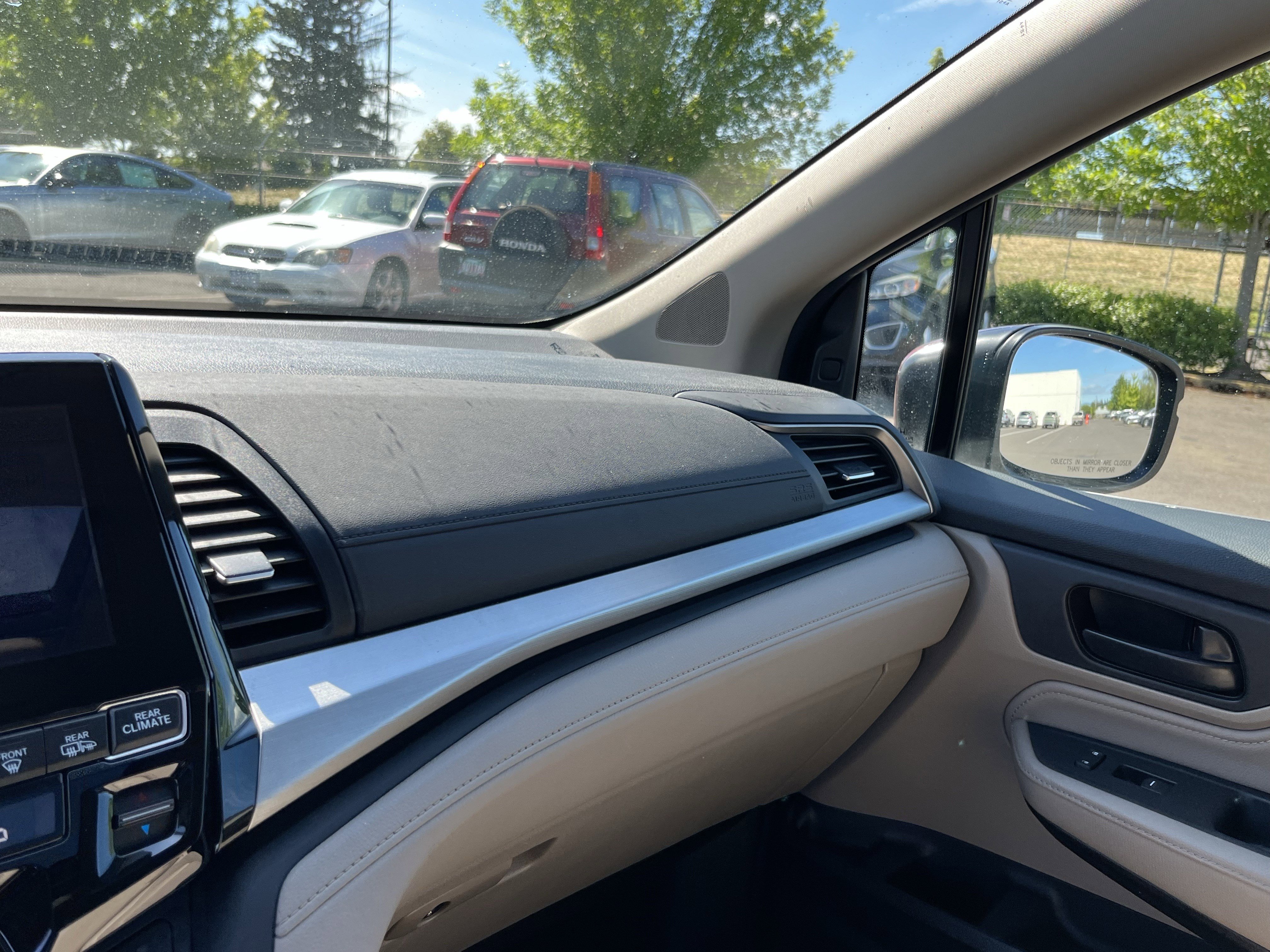 Used 2018 Honda Odyssey Touring image 25