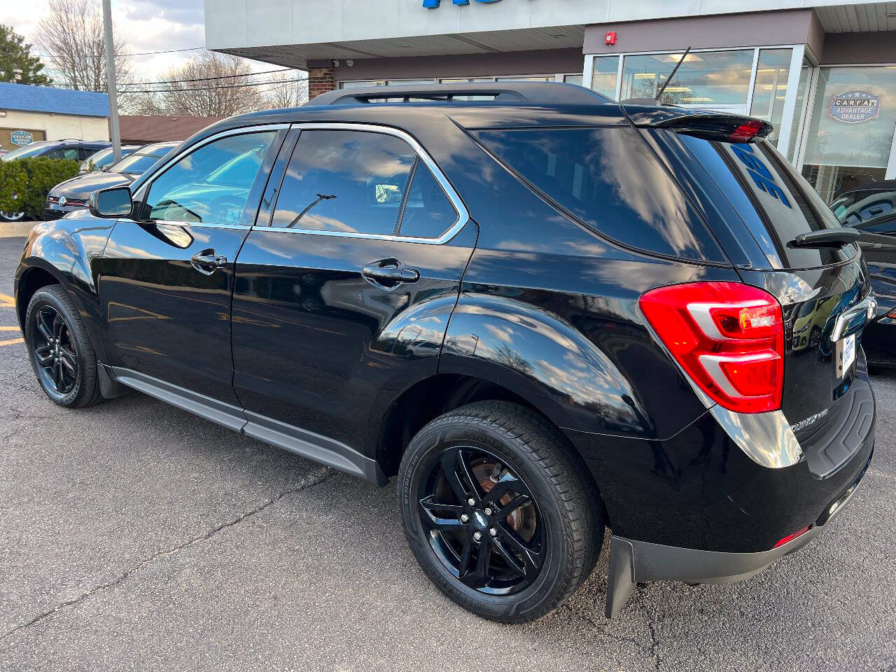Used 2017 Chevrolet Equinox LT w/ Midnight Edition AWD/4WD image 12