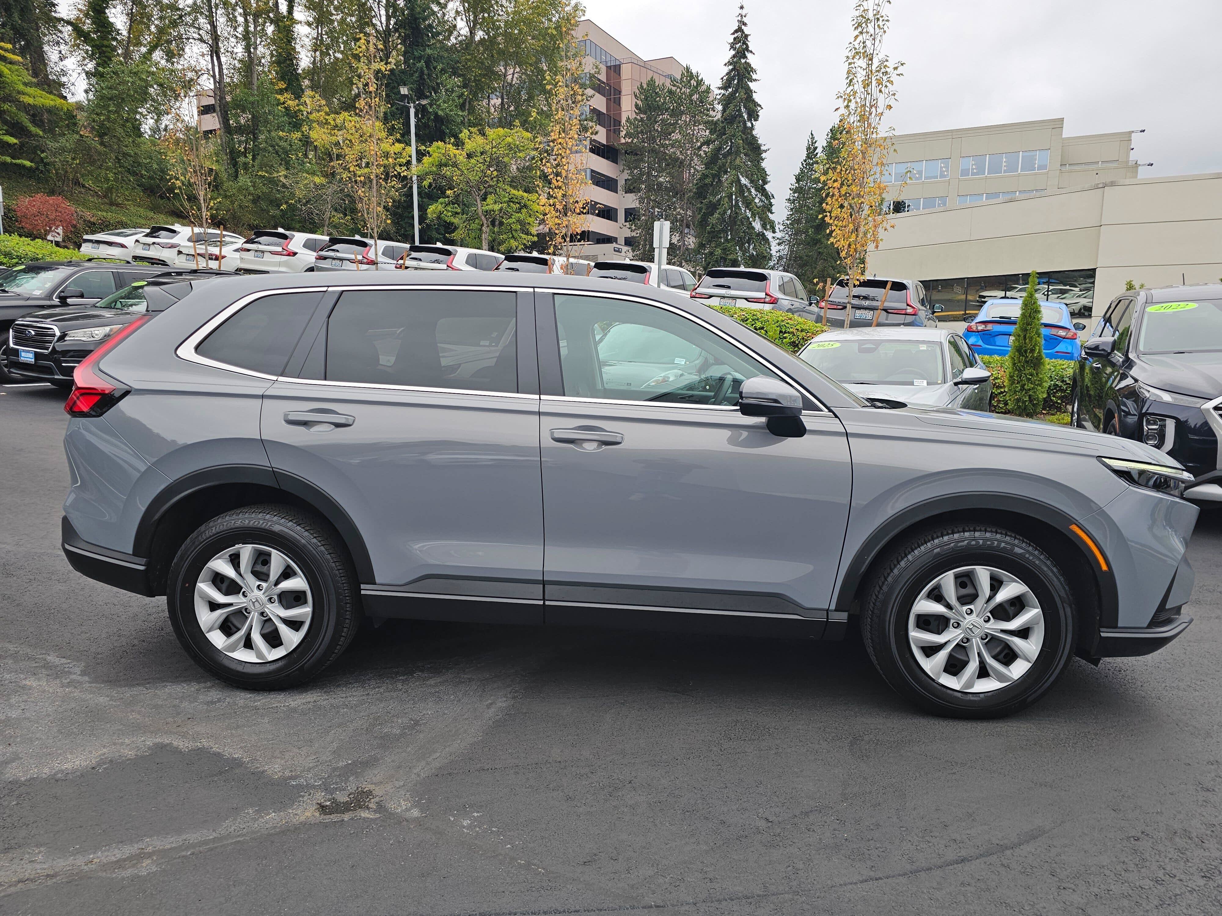 Certified 2025 Honda CR-V LX image 8