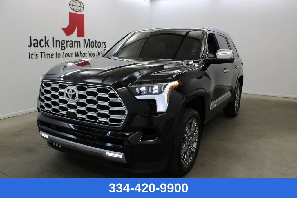 Used 2025 Toyota Sequoia Capstone image 1