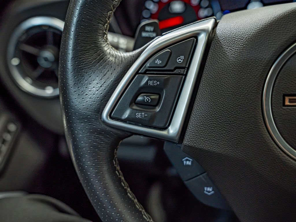 Used 2019 Chevrolet Camaro SS RWD image 23