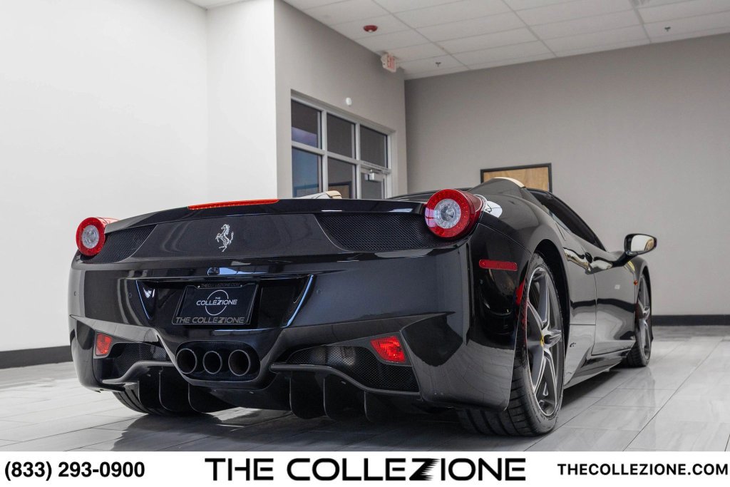Used 2015 Ferrari 458 Spider RWD image 29