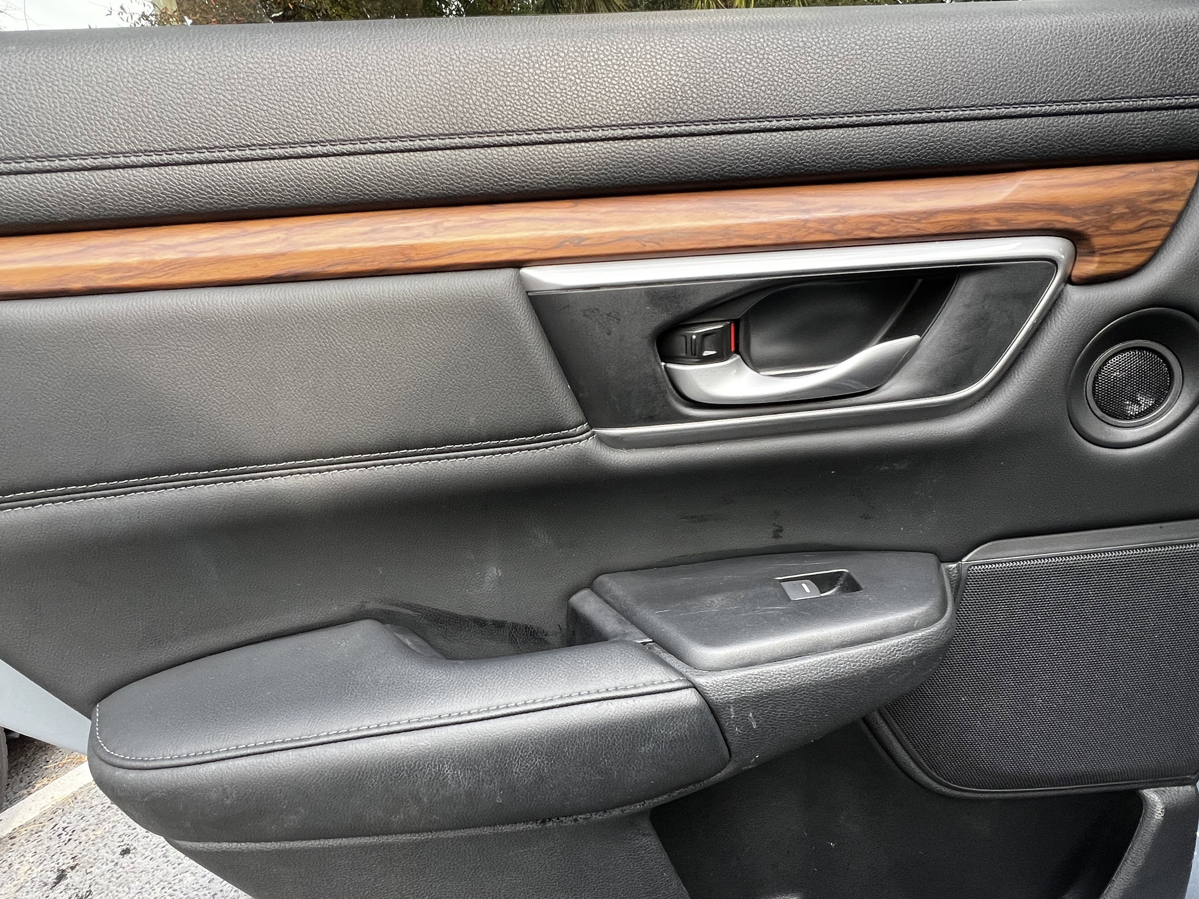 Used 2020 Honda CR-V EX-L image 29