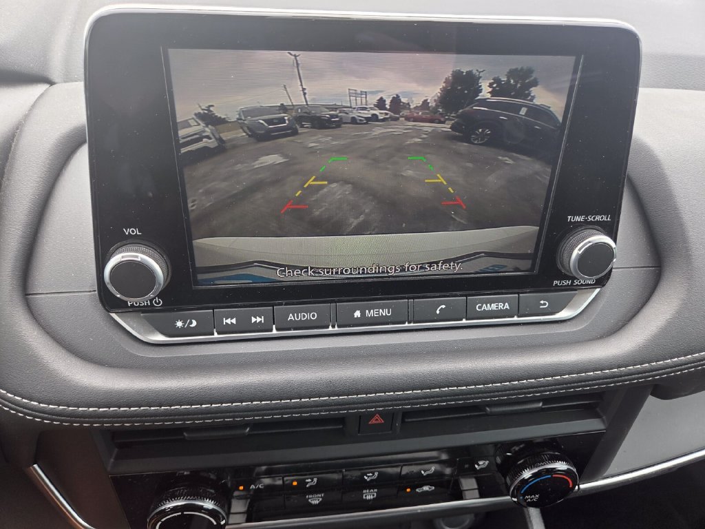 Used 2026 Nissan Rogue S FWD image 16
