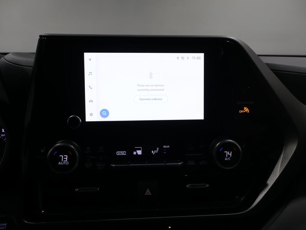 Used 2023 Toyota Highlander XLE image 27
