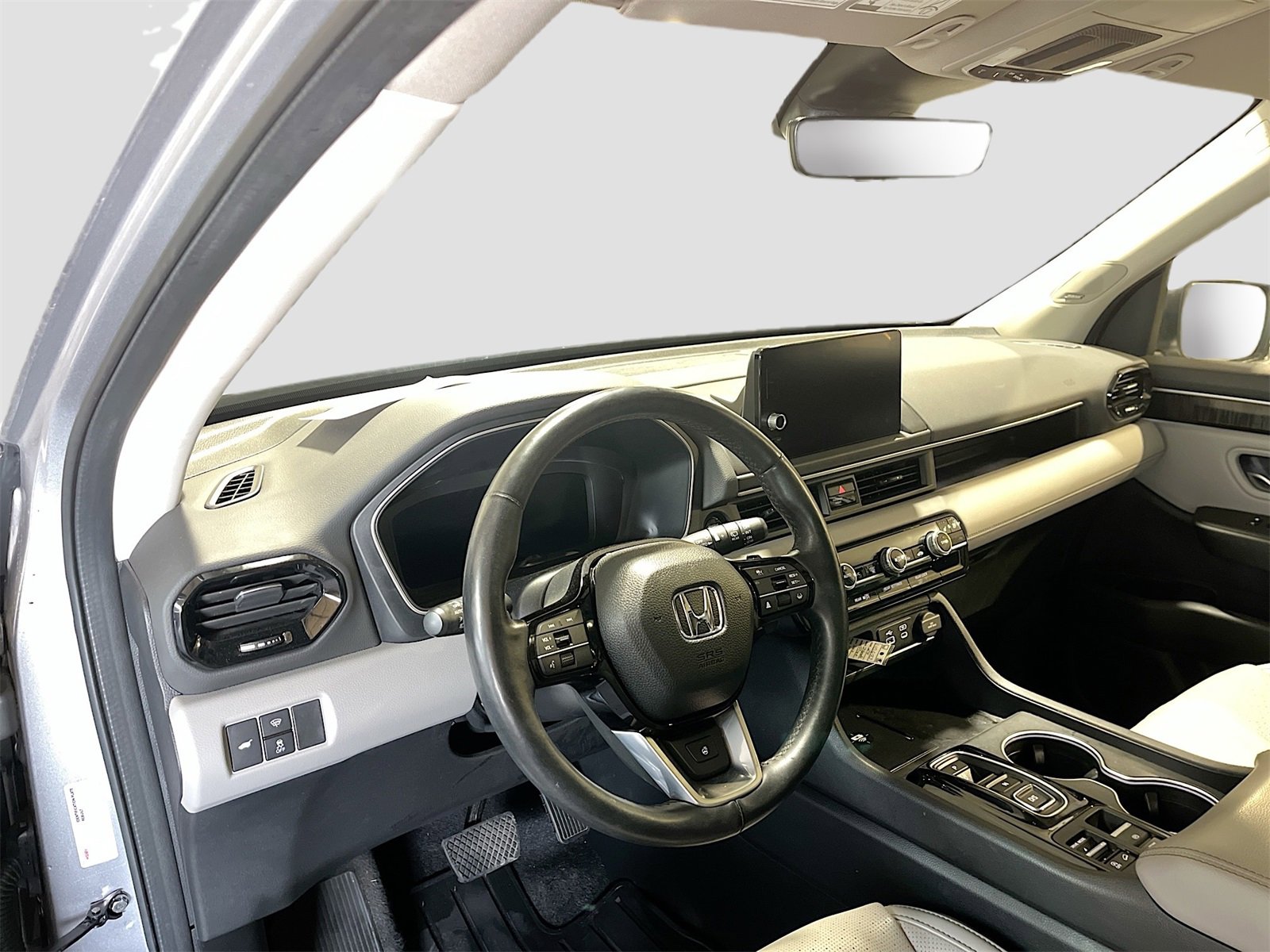 Used 2024 Honda Pilot Elite image 9